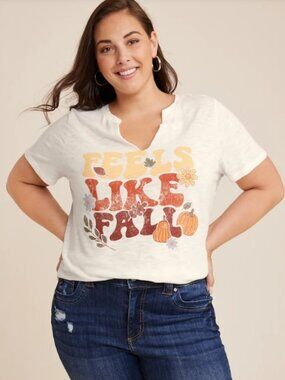 Maurices Cream, Short Sleeve "Feels Like Fall" Graphic Tee Size L NWT